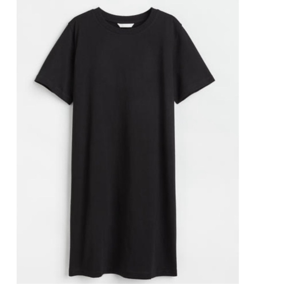 H&M | Dress | H&M Tee Shirt Dress - Picture 1 of 7